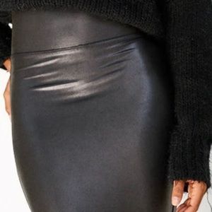 SPANX Faux Leather Pencil skirt with slit, size S